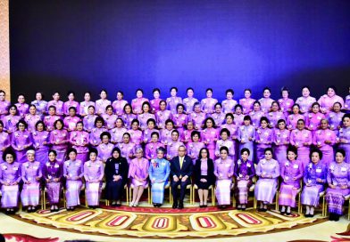 พม. ร่วมกับสภาสมาคมสตรีแห่งชาติฯ มอบโล่เชิดชูเกียรติสตรีไทยดีเด่น ประจำปี 2568